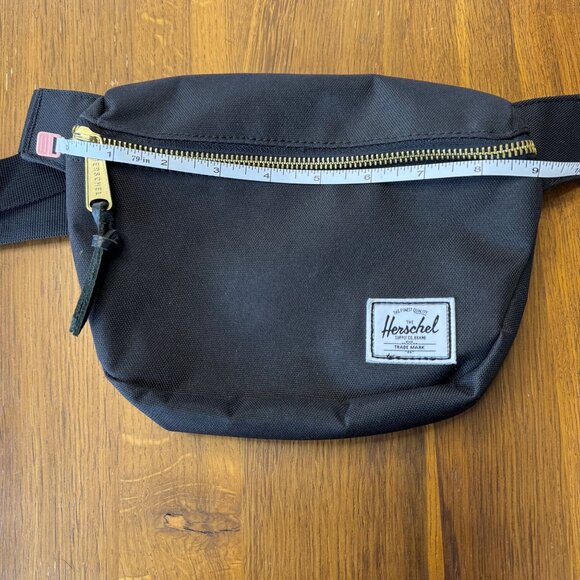 HERSCHEL SUPPLY CO. Settlement Hip Pack Black Waist Bag Adjustable Fanny Pack - Picture 7 of 12